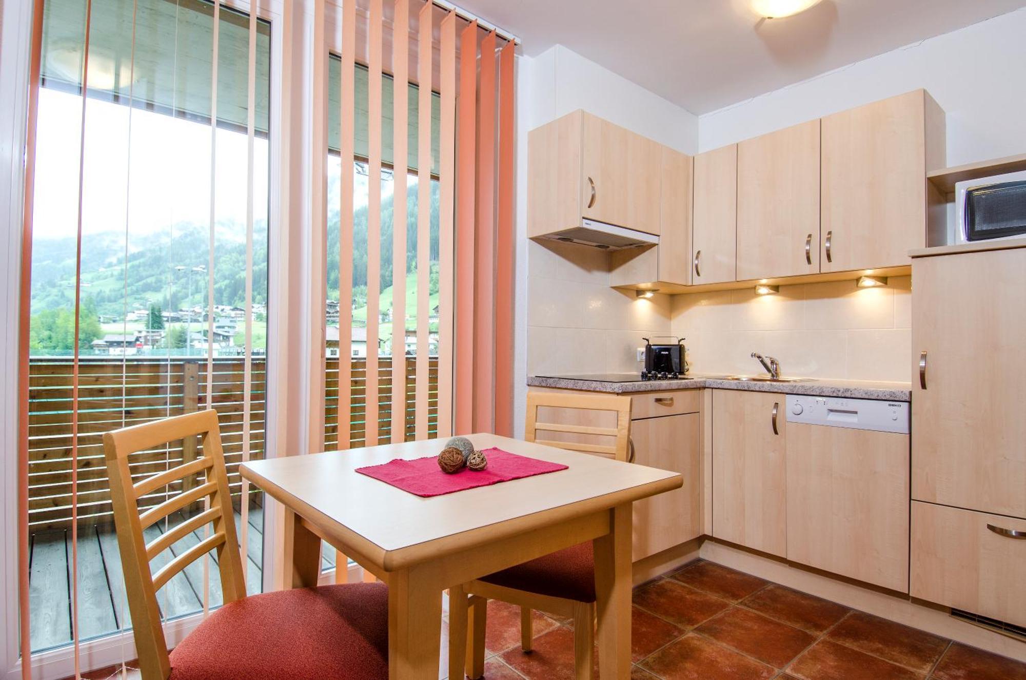 Apart Fridl See Quarto foto